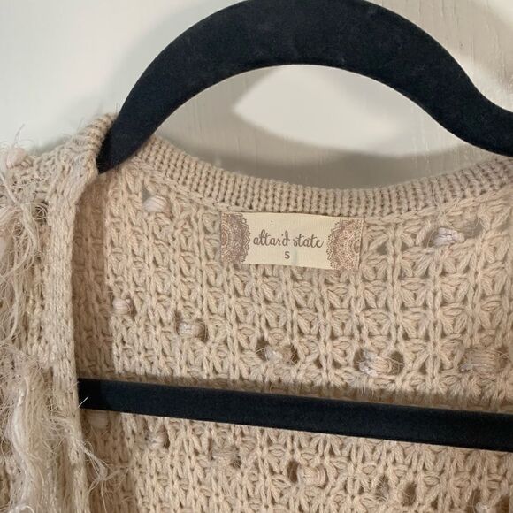 Altar’d State cream Tia shag boho vest sleeveless cardigan Size Small - Picture 2 of 5